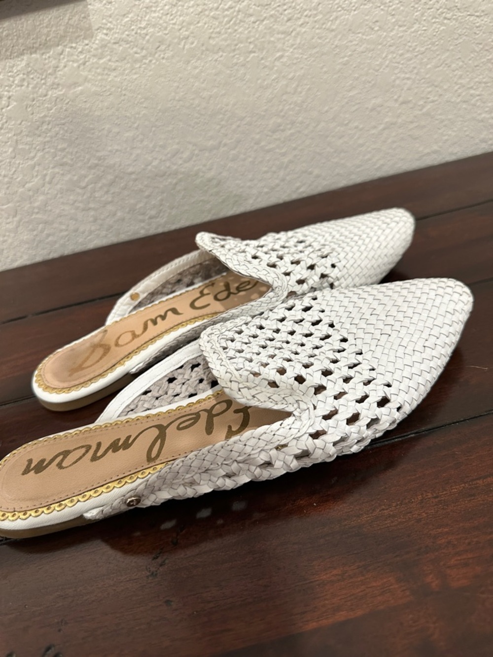 Sam Edelman Woven Pointed Mule in White - Picture 4 of 6